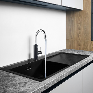Водонагреватель проточный Royal Thermo QuickTap (Black) фото 52860